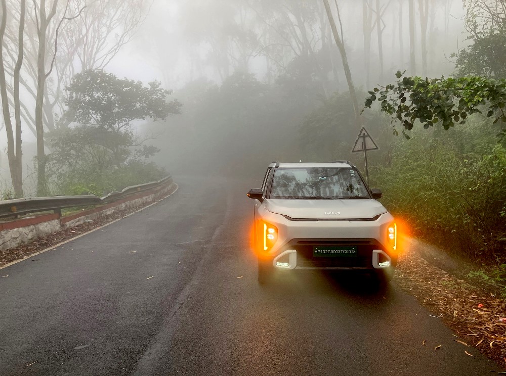 Kia Syros EV- Get Plugged In
