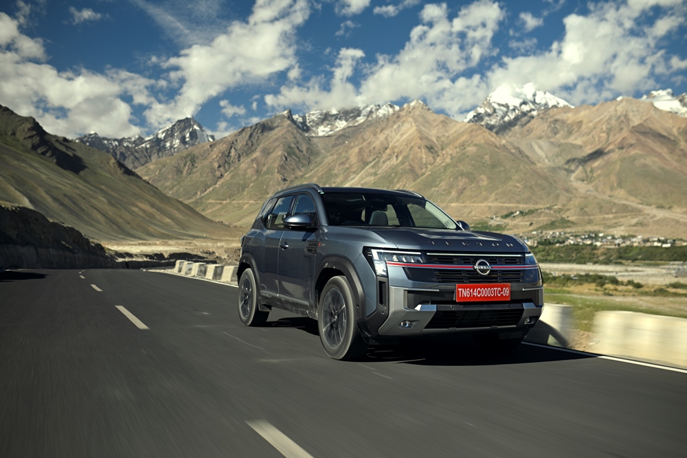 Nissan Tekton - The Handsome SUV