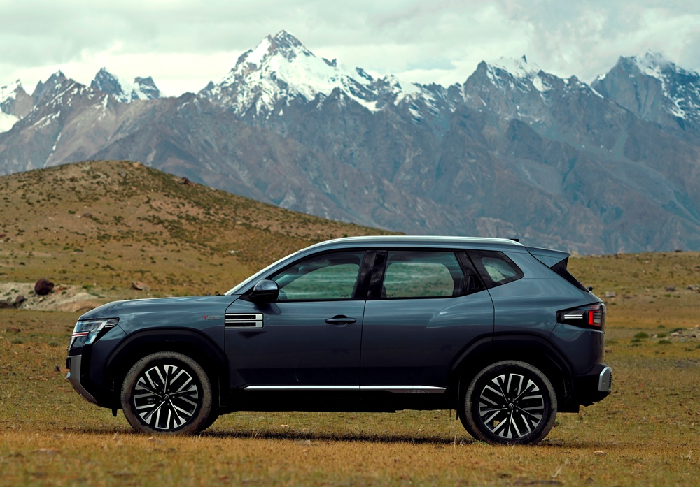 Nissan Tekton - The Handsome SUV