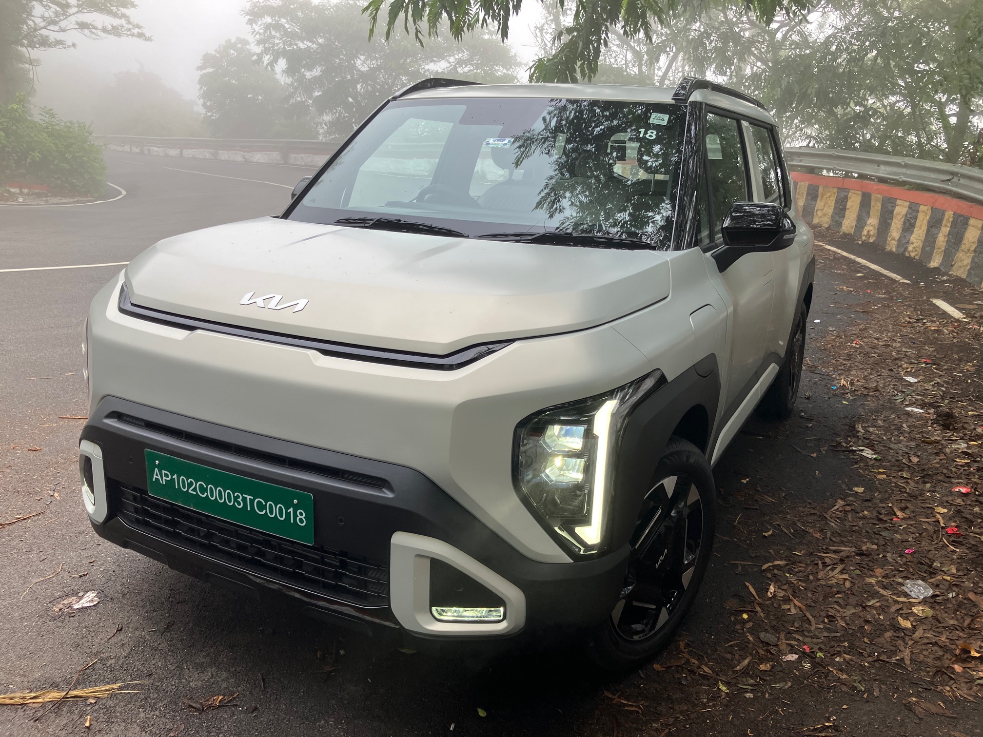 Kia Syros EV- Get Plugged In