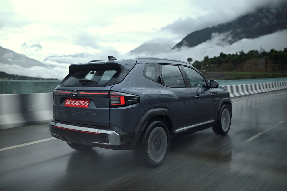 Nissan Tekton - The Handsome SUV